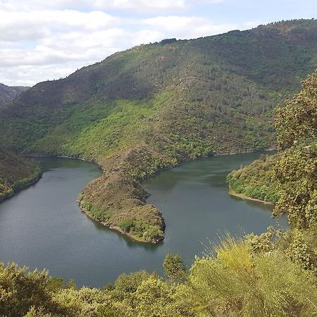 Hotel Pousada Vicente Risco Castro Caldelas Dış mekan fotoğraf