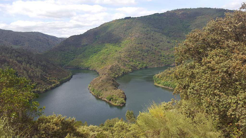 Hotel Pousada Vicente Risco Castro Caldelas Dış mekan fotoğraf